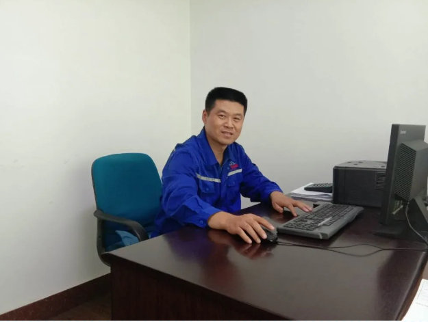 【重山人·重山事】人生的價值不在于長度而在于寬度 ——記魯中水泥化驗室主任劉帥